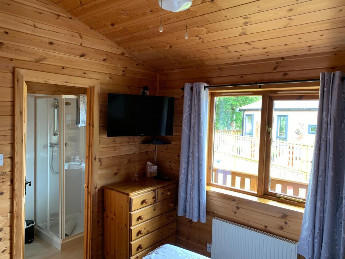 Immaculate 3-Bed Lodge In Hawick Buitenkant foto